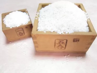 結婚式でご両親に渡すプレゼントは決めましたか？体重米を渡した先輩方の意見をご紹介